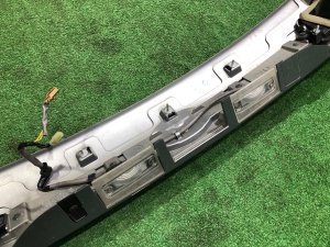 Накладка пятой двери SUBARU OUTBACK OEM 91710AG020MD, 91710AG021MD BPE 2008 Silver Metallic C6Z