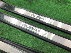 Накладки на пороги SUBARU OUTBACK OEM 94060AG260, 94060AG270, 94061AG160, 94061AG170 BPE 2008 Silver Metallic C6Z