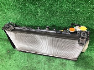 Радиатор двигателя SUBARU OUTBACK OEM 45119AG040 BPE 2008 EZ30D AT