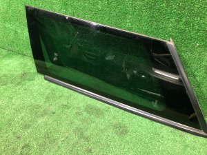 Стекло багажника левое SUBARU OUTBACK OEM 65210AG250 BPE 2008