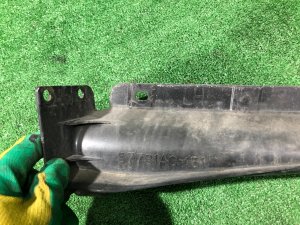 Крепление заднего бампера левое SUBARU OUTBACK OEM 57731AG151 BPE 2008 Silver Metallic C6Z
