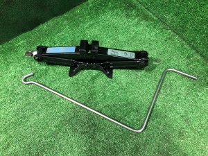 Домкрат 97032FG010 SUBARU LEGACY