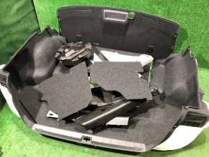 Обшивка багажника SUBARU LEGACY OEM 94511AJ070, 94511AJ050, 94511AJ040, 94514AJ000 BMG BM9 BM 2013 White Pearl 37J