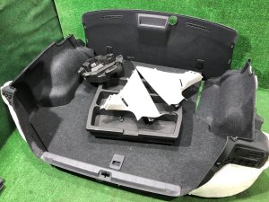 Обшивка багажника SUBARU LEGACY OEM 94511AJ070, 94511AJ050, 94511AJ040, 94514AJ000 BMG BM9 BM 2013 White Pearl 37J
