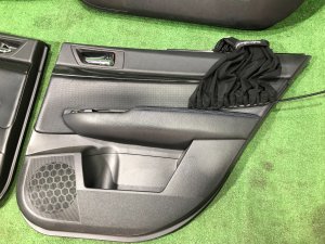 Обшивка дверей шторки autodecor SUBARU LEGACY OEM 94212AJ380VH, 94212AJ390VH, 94222AJ380VH, 94222AJ390VH BMG BM9 BM 2013 White Pearl 37J