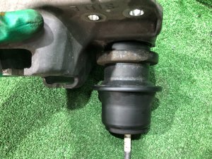 Подушки двигателя SUBARU LEGACY OEM 41022AJ140, 41022AJ210 BMG BM9 BM 2013 FA20E CVT