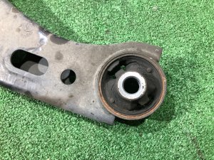 Рычаг передний правый SUBARU LEGACY OEM 20202AJ100 BMG BM9 BM 2013 FA20E CVT