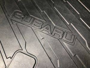 Коврик багажника резиновый SUBARU LEGACY OEM 12345678 BMG BM9 BM 2013 White Pearl 37J