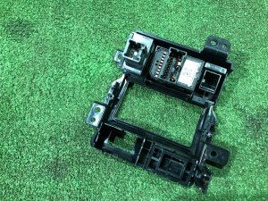 Блок управления зеркалами SUBARU LEGACY OEM 83061AJ020, 83201AJ050 BMG 2013 FA20E CVT