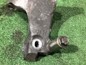 Крепления акпп SUBARU LEGACY OEM 30450AA000, 30450AA010 BMG 2013