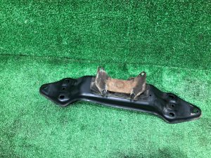 Балка акпп 41021AC380, 41022AE120 SUBARU IMPREZA