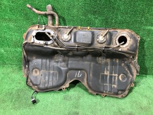 Бензобак SUBARU IMPREZA OEM 42012FE000 GDA, GDB, GD 2002 EJ205 AT