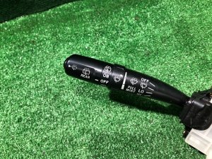 Блок подрулевых переключателей SUBARU IMPREZA OEM 83111FE020 GDA, GDB, GD 2002 EJ205 AT