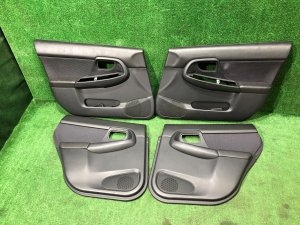 Обшивка дверей 94210FE281OE, 94210FE291OE, 94220FE280OE, 94220FE290OE SUBARU IMPREZA