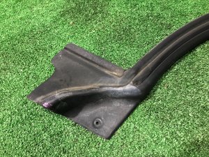 Уплотнитель дверей правый SUBARU IMPREZA OEM 63521FE020 GDA, GDB, GD 2002 Blue 02C