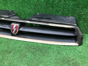 Решетка радиатора SUBARU LEGACY OEM 91061AC201 BG5 1997 RED