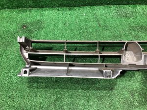Решетка радиатора SUBARU LEGACY OEM 91061AC201 BG5 1997 RED