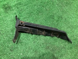 Крепление заднего бампера левое 57731FE190 SUBARU IMPREZA