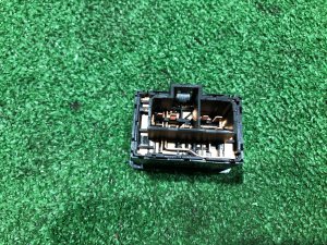 Блок управления зеркалами SUBARU IMPREZA OEM 83071FC000 GDA 2002 EJ205 AT