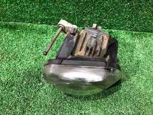 Фара противотуманная левая SUBARU LEGACY OEM 84501AE190 BEE 2002