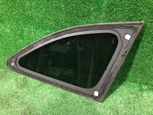 Стекло багажника левое SUBARU LEVORG OEM 65210VA110 VMG 2015
