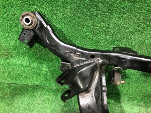 Балка задняя SUBARU LEVORG OEM 20152VA010 VM4 VMG VM 2015 FB16E CVT
