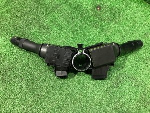 Блок подрулевых переключателей SUBARU LEVORG OEM 83114FJ030, 83115AJ150 VM4 VMG VM 2015 FB16E CVT