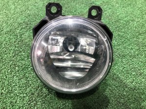Фара противотуманная левая SUBARU LEVORG OEM 84501AJ060 VM4 VMG VM 2015