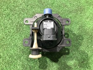 Фара противотуманная правая SUBARU LEVORG OEM 84501AJ060 VM4 VMG VM 2015