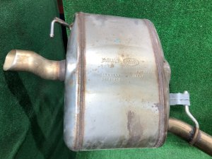 Глушитель RAND ROVER RANGE ROVER SPORT OEM LR105229, LR105234, LR036441 2019