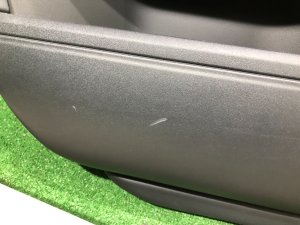Обшивка дверей RAND ROVER RANGE ROVER SPORT OEM LR105243, LR105244, LR105241, LR105242 2019