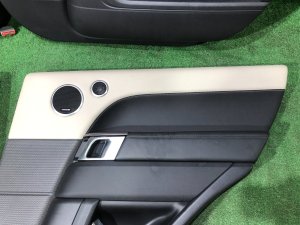 Обшивка дверей RAND ROVER RANGE ROVER SPORT OEM LR105243, LR105244, LR105241, LR105242 2019