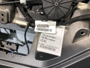 Porta da bagageira рестайлинг RAND ROVER RANGE ROVER SPORT OEM LR181165 2019
