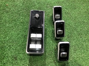 Блок управления стеклоподъемниками LR123006, LR113043 LAND ROVER RANGE ROVER SPORT