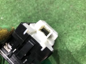 Блок управления стеклоподъемниками LAND ROVER RANGE ROVER SPORT OEM LR123006, LR113043 2019 PТ204