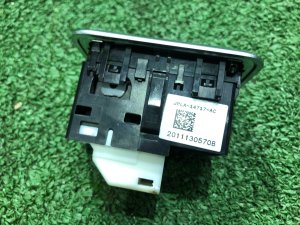 Блок управления стеклоподъемниками LAND ROVER RANGE ROVER SPORT OEM LR123006, LR113043 2019 PТ204