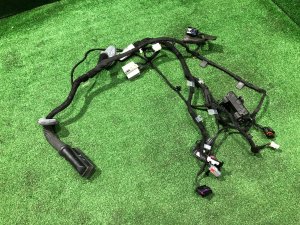 Коса передней правой двери LR119326, KK62-14631-BBE LAND ROVER RANGE ROVER SPORT