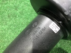 Патрубок воздушного фильтра LAND ROVER RANGE ROVER SPORT OEM LR126200 2019