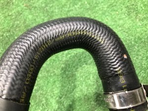 Патрубок радиатора LAND ROVER RANGE ROVER SPORT OEM LR034635 2019