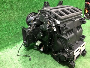Печка LAND ROVER RANGE ROVER SPORT OEM LR082155 2019