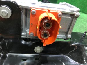 Инвертор LAND ROVER RANGE ROVER SPORT OEM LR101846, JPLA-75522-AH 2019