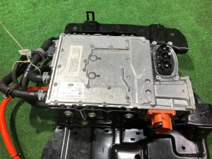 Инвертор LAND ROVER RANGE ROVER SPORT OEM LR101846, JPLA-75522-AH 2019