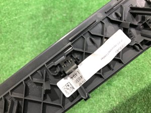 Пластик торпедо LAND ROVER RANGE ROVER SPORT OEM LR100312, LR057387, LR057386 2019