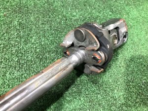 Рулевой карданчик LAND ROVER RANGE ROVER SPORT OEM LR033654 2019