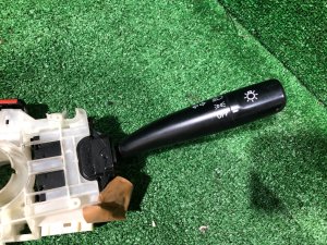 Блок подрулевых переключателей SUBARU FORESTER OEM 83111FC410 SF5 1998 EJ202 MT