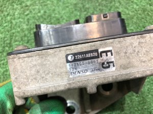Блок управления двигателя SUBARU FORESTER OEM 22611AE820 SF5 1998 EJ202 MT