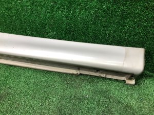 右サイドシル SUBARU FORESTER OEM 91057FC280 SF5 1998 silver 792