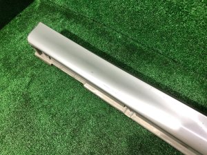 右サイドシル SUBARU FORESTER OEM 91057FC280 SF5 1998 silver 792