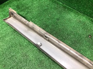 右サイドシル SUBARU FORESTER OEM 91057FC280 SF5 1998 silver 792