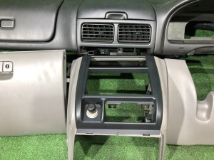 Salpicadero свап SUBARU FORESTER OEM 66120FC521OE, 66040FC000OE, 66062FC520OE SF5 1998 silver 792